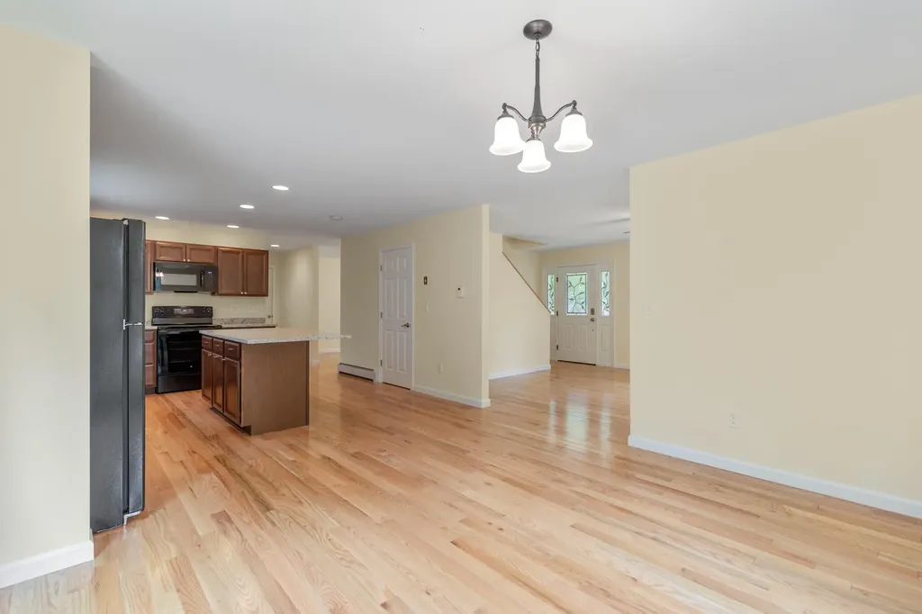 86 Center Road Lebanon ME 04027