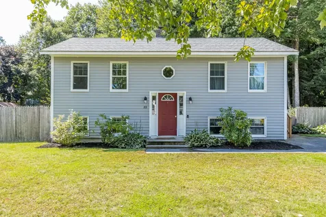 33 Church Street Scarborough ME 04074