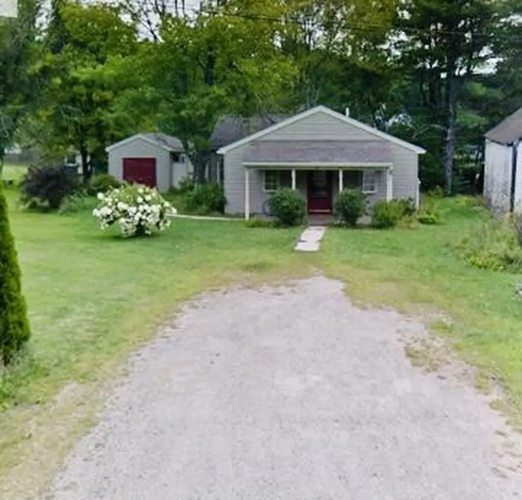 26 Middle Street South Berwick ME 03908
