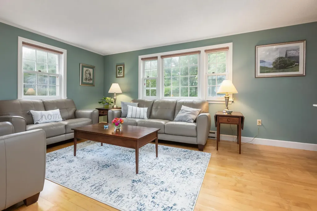 126 Cumberland Road North Yarmouth ME 04097
