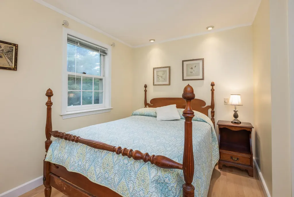 126 Cumberland Road North Yarmouth ME 04097