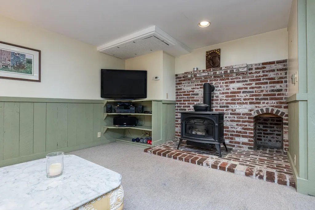 126 Cumberland Road North Yarmouth ME 04097