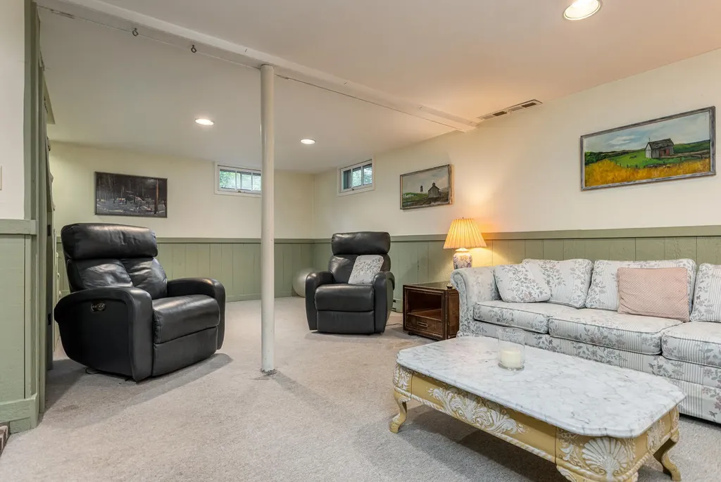 126 Cumberland Road North Yarmouth ME 04097