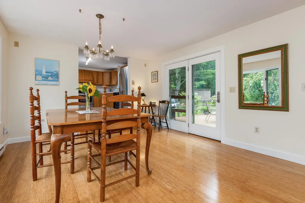 126 Cumberland Road North Yarmouth ME 04097
