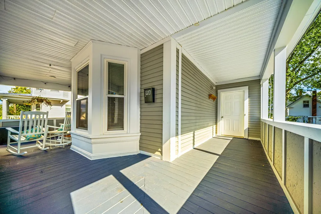 9 Maple Street Sanford ME 04073
