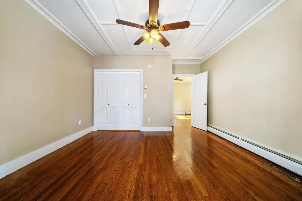 9 Maple Street Sanford ME 04073