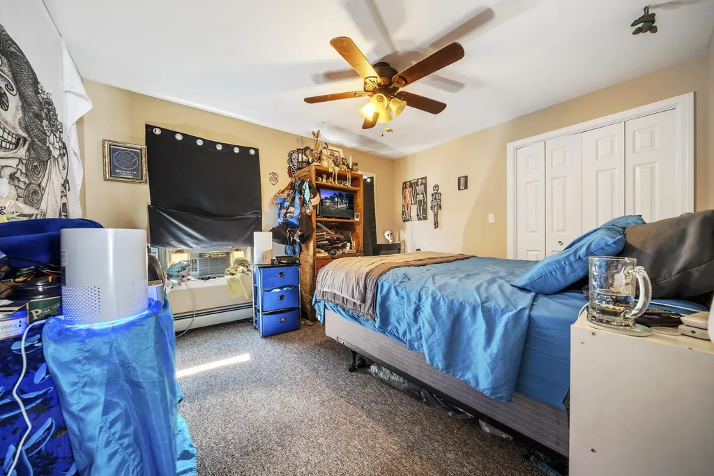 9 Maple Street Sanford ME 04073