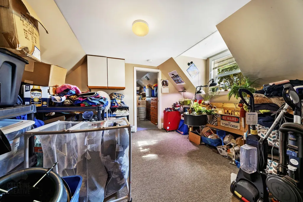 9 Maple Street Sanford ME 04073