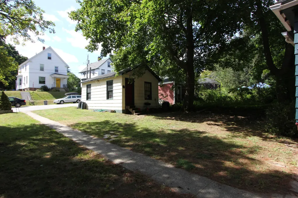 66 Gamage Avenue Auburn ME 04210
