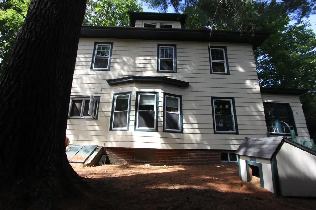 66 Gamage Avenue Auburn ME 04210