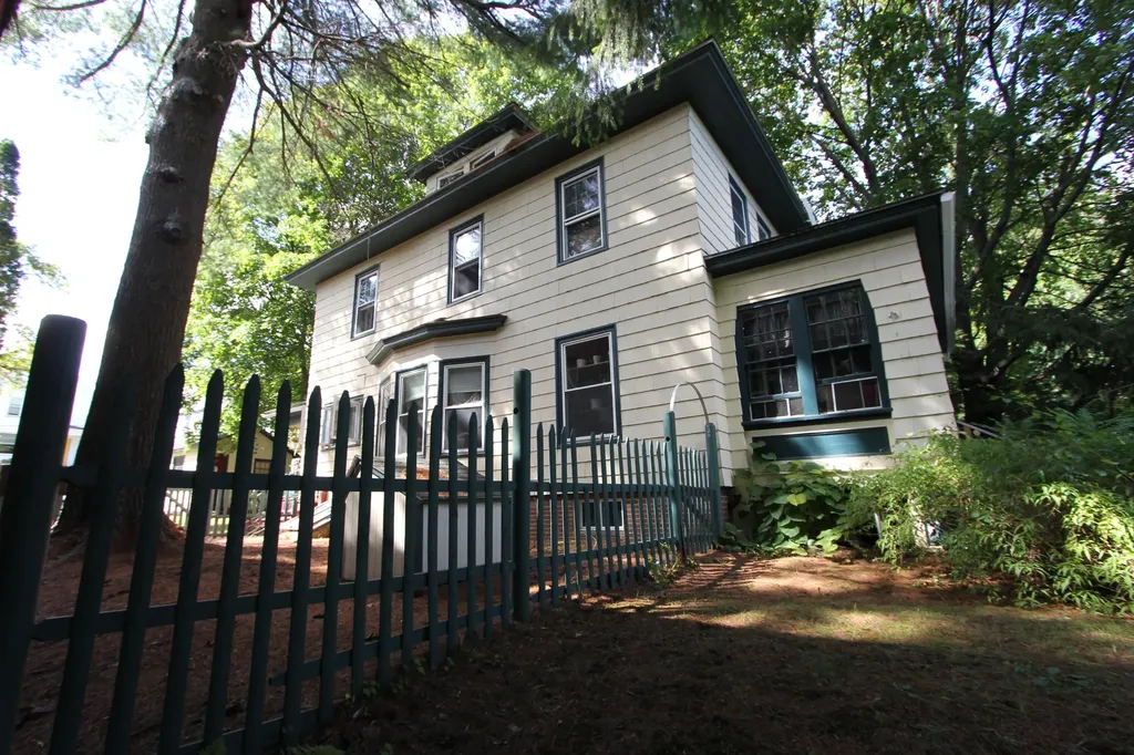 66 Gamage Avenue Auburn ME 04210