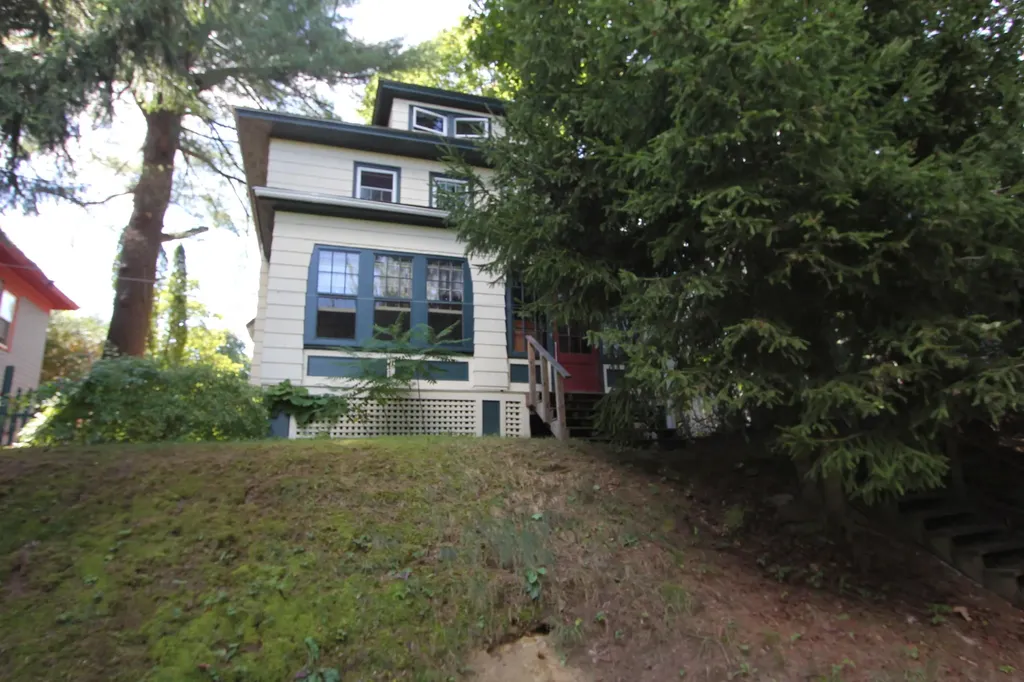 66 Gamage Avenue Auburn ME 04210