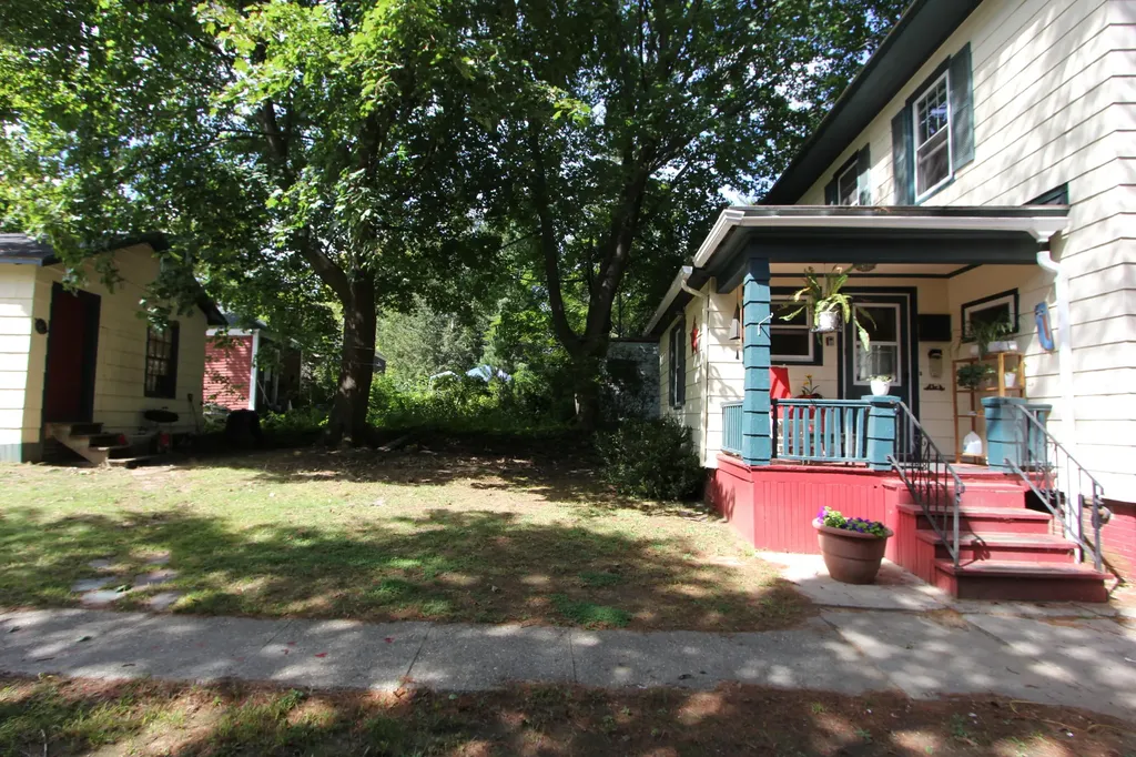 66 Gamage Avenue Auburn ME 04210