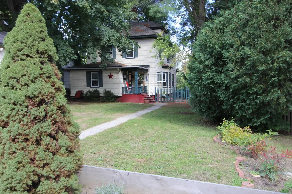 66 Gamage Avenue Auburn ME 04210