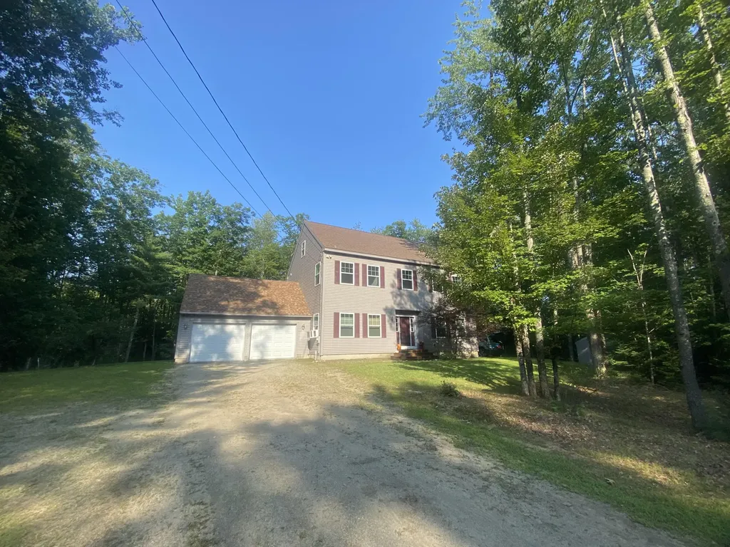 12 Elizabeth Way Topsham ME 04086