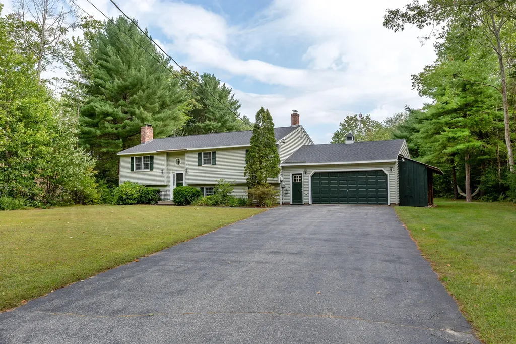 8 Goldeneye Drive Topsham ME 04086
