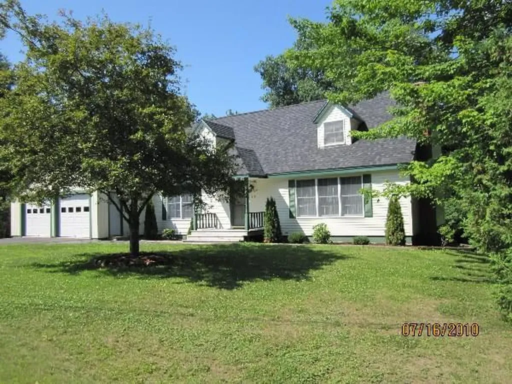 119 Washington Street Baileyville ME 04694