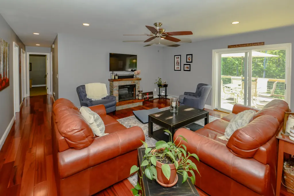 355 Songo School Road Naples ME 04055