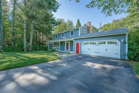 4 Brookside Drive Topsham ME 04086