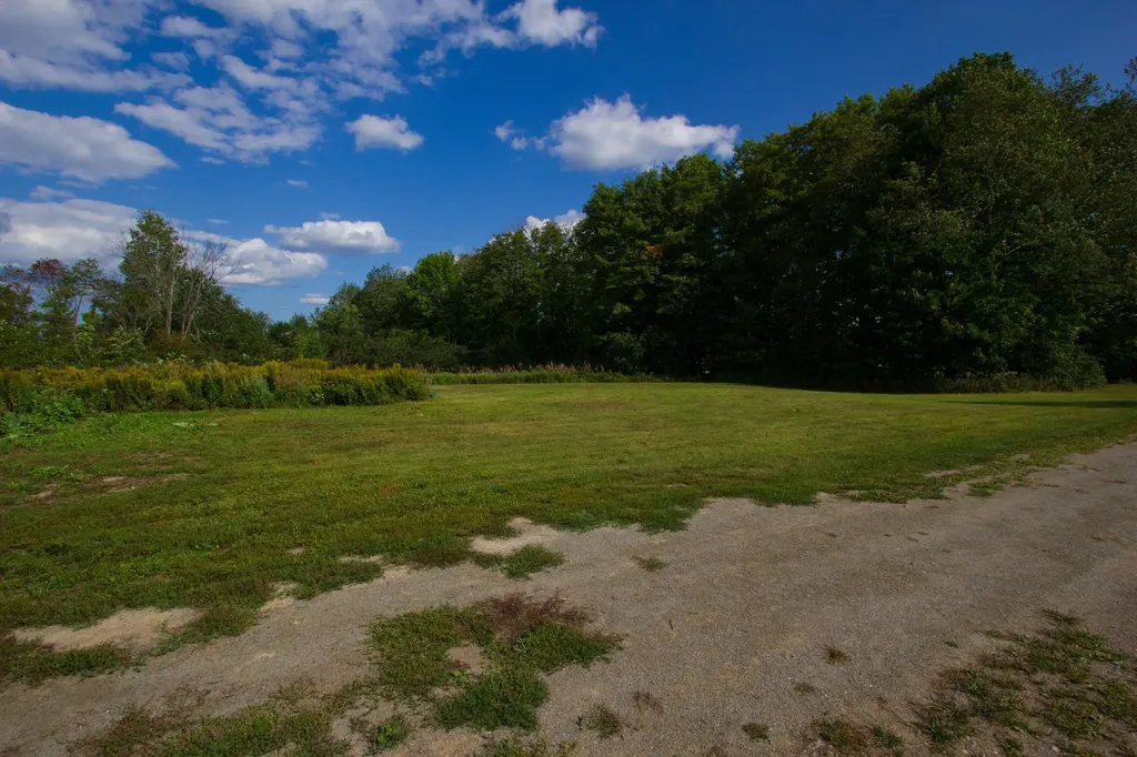 197 Loud Road Plymouth ME 04969