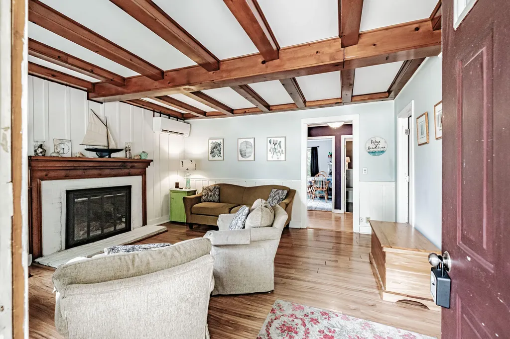 3 Lake Avenue Old Orchard Beach ME 04064