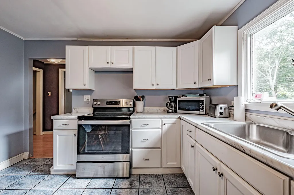 3 Lake Avenue Old Orchard Beach ME 04064