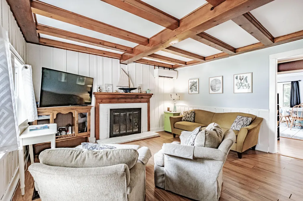 3 Lake Avenue Old Orchard Beach ME 04064