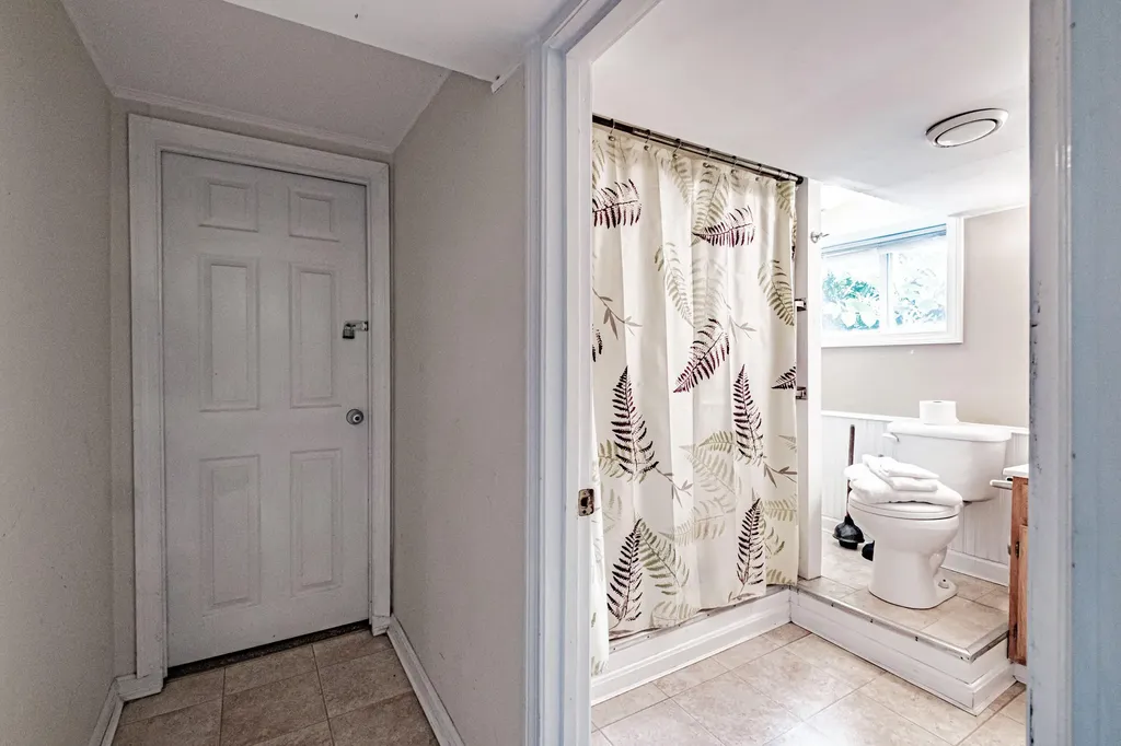 3 Lake Avenue Old Orchard Beach ME 04064