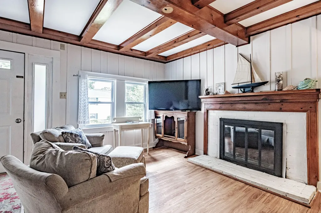 3 Lake Avenue Old Orchard Beach ME 04064