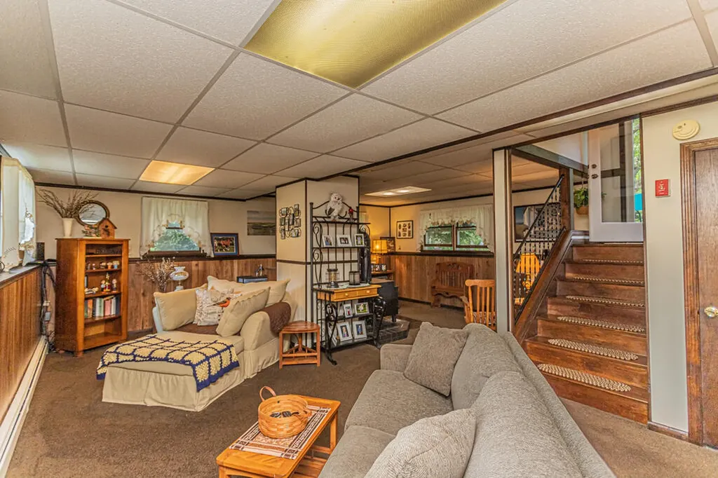 16 Bryant Road Wilton ME 04294
