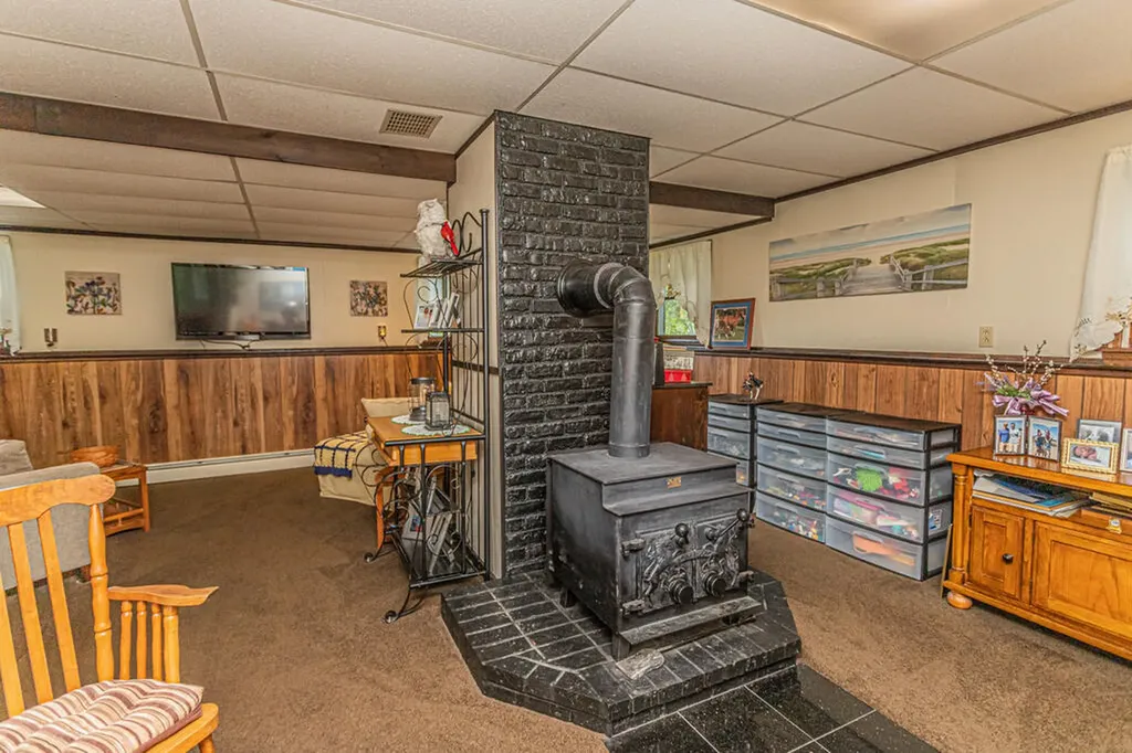 16 Bryant Road Wilton ME 04294