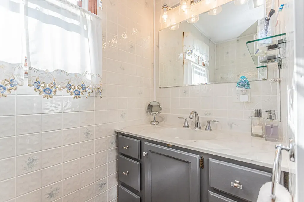 16 Bryant Road Wilton ME 04294