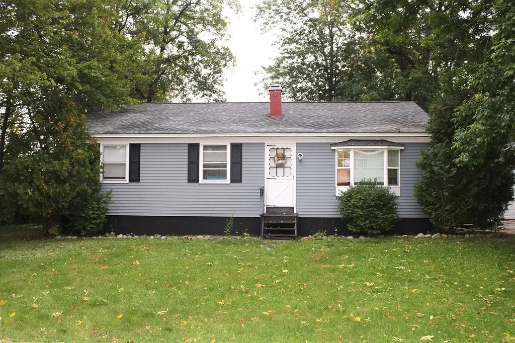 2 Maude Street Winslow ME 04901