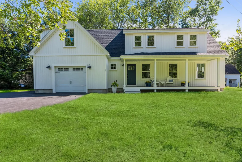 6 Lawrence Lane Kennebunk ME 04043