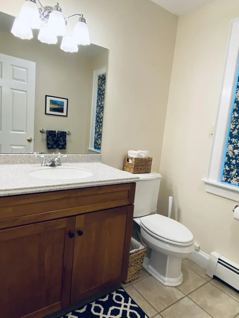 17 Hillside Drive Veazie ME 04401