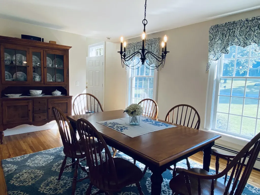 17 Hillside Drive Veazie ME 04401