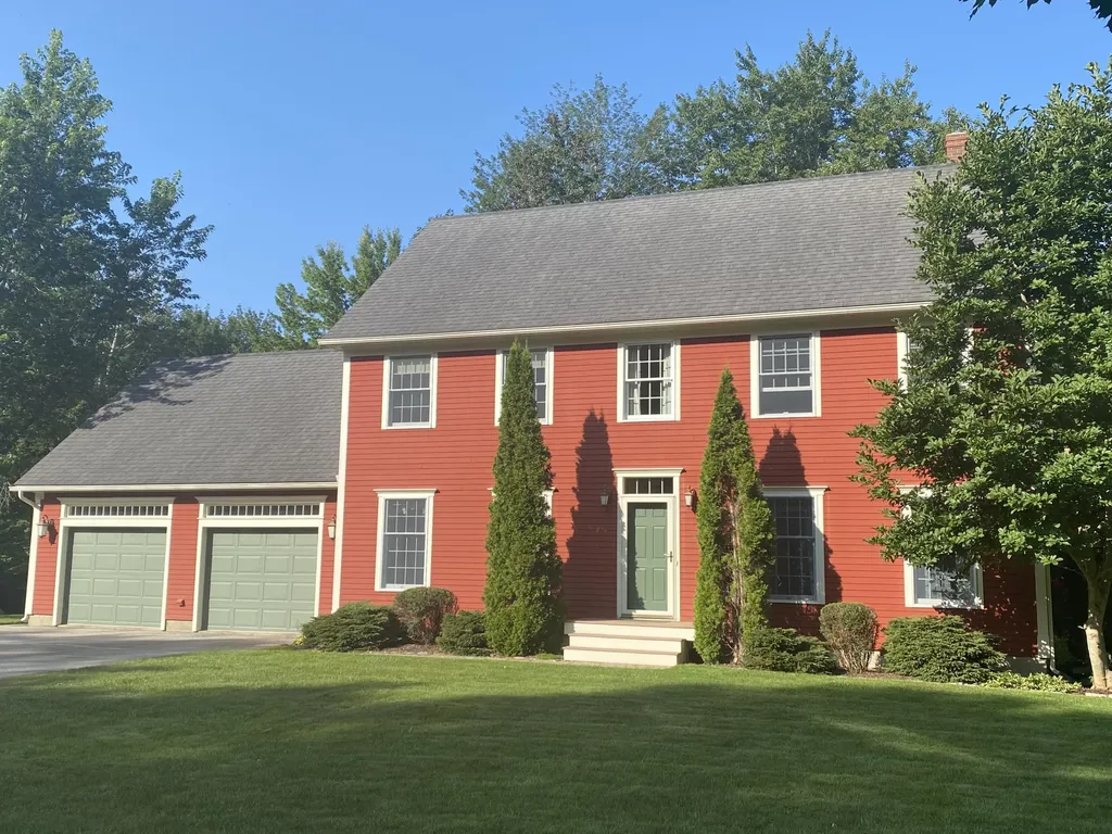 17 Hillside Drive Veazie ME 04401