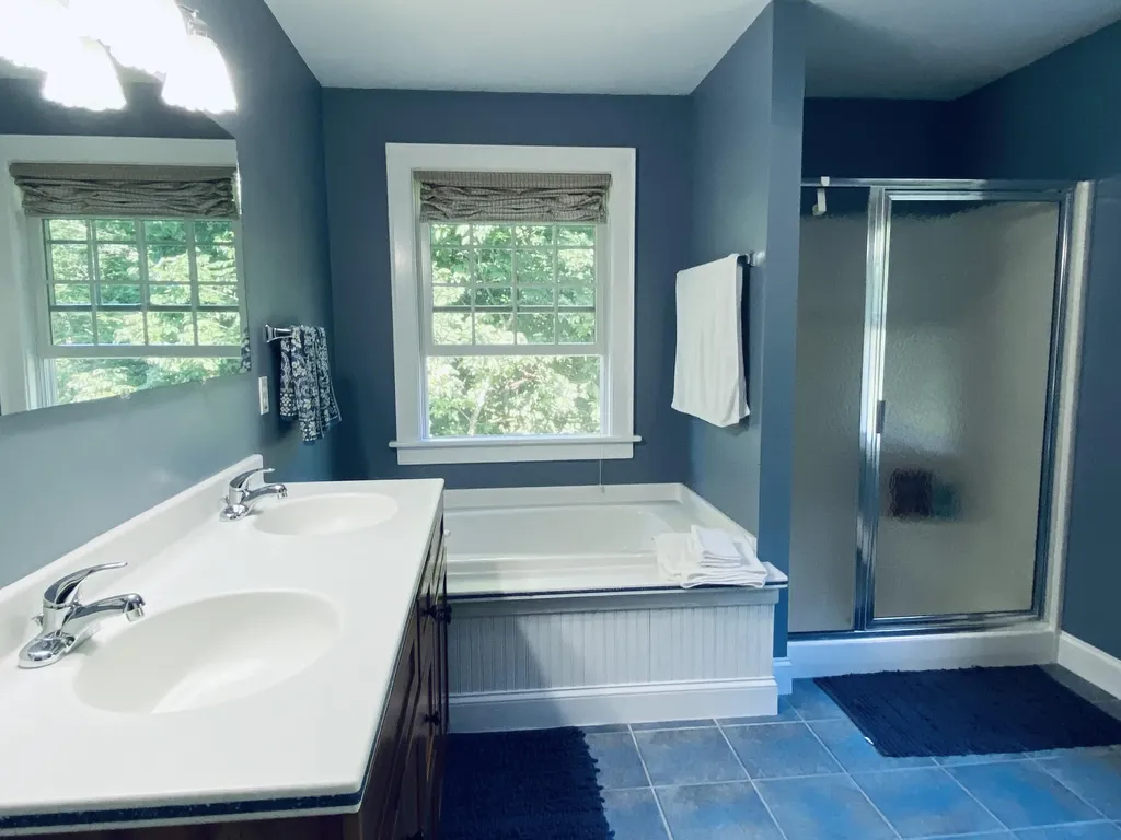 17 Hillside Drive Veazie ME 04401