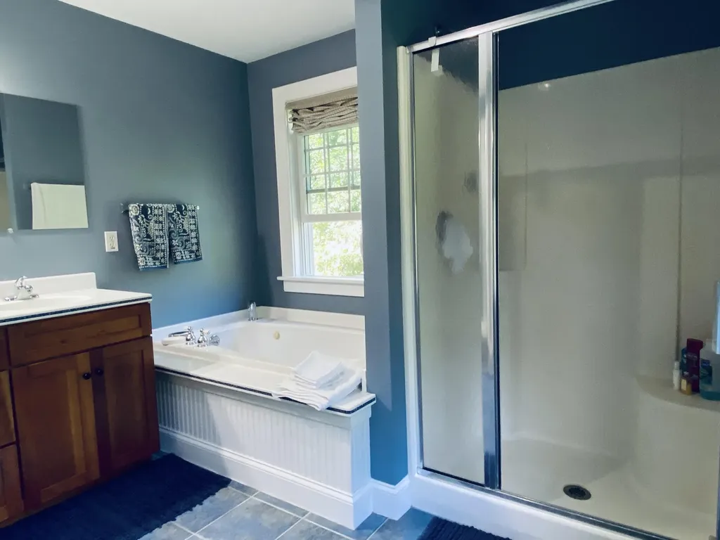 17 Hillside Drive Veazie ME 04401