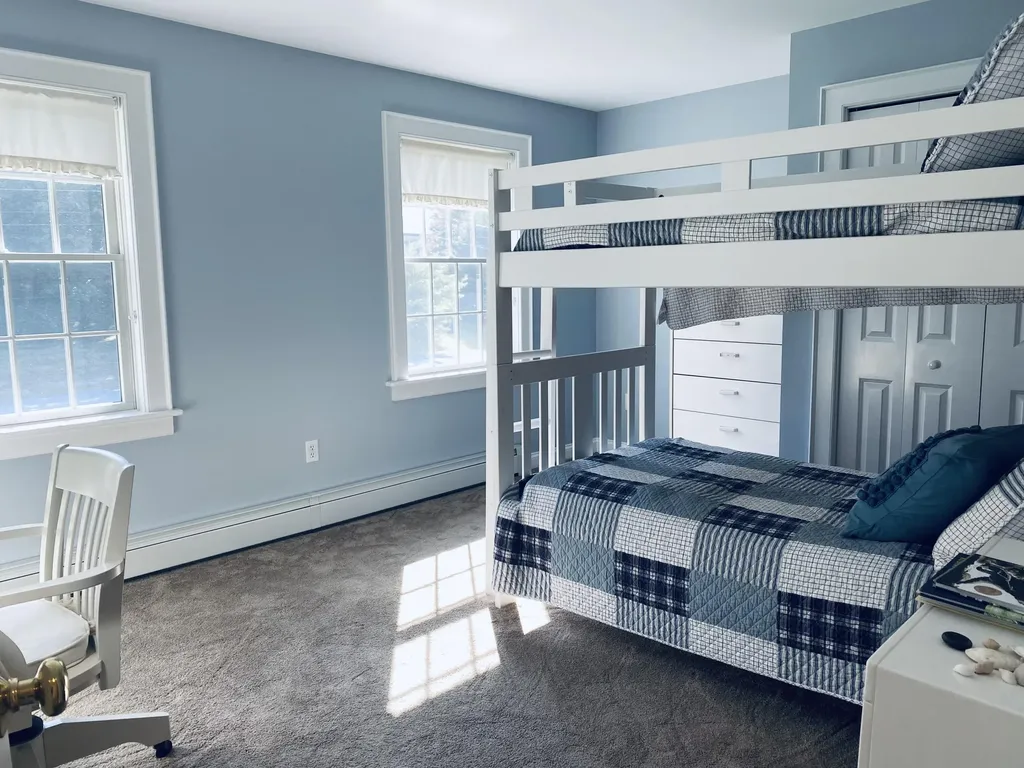 17 Hillside Drive Veazie ME 04401