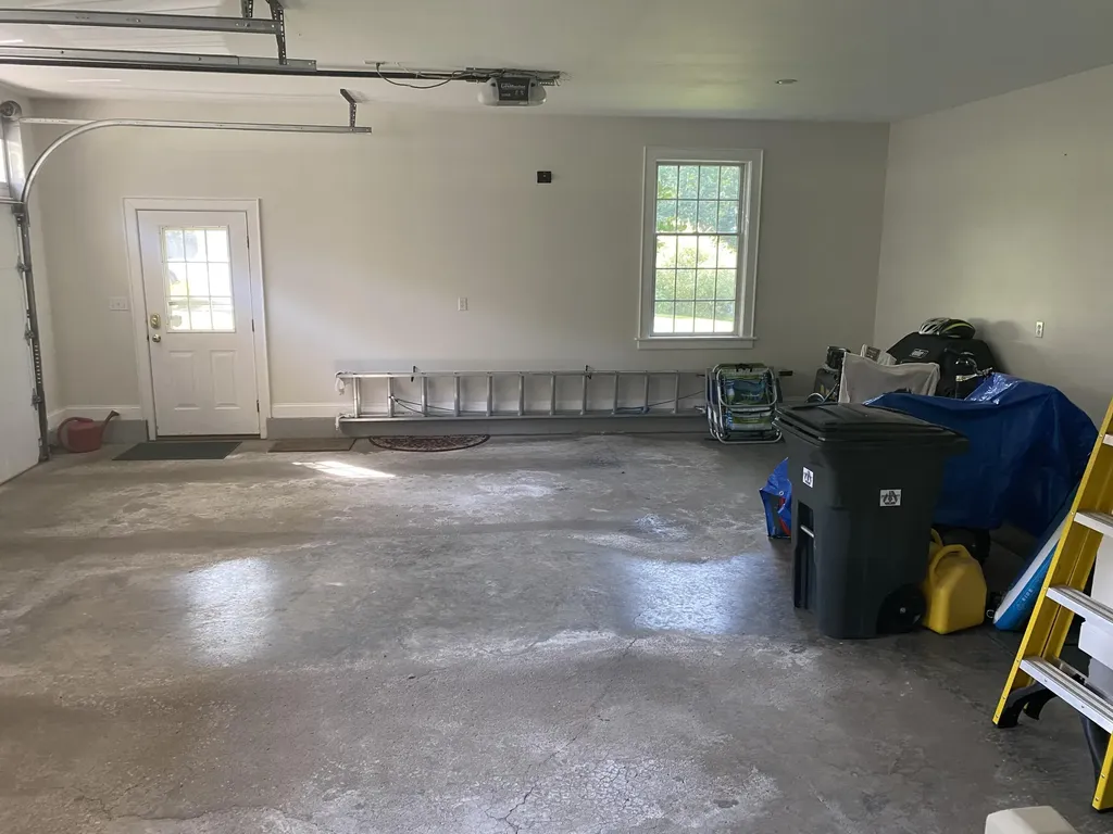 17 Hillside Drive Veazie ME 04401