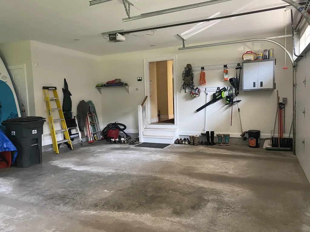 17 Hillside Drive Veazie ME 04401