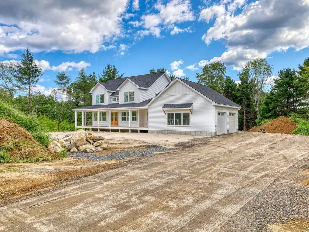 6 Newbury Ridge Windham ME 04062