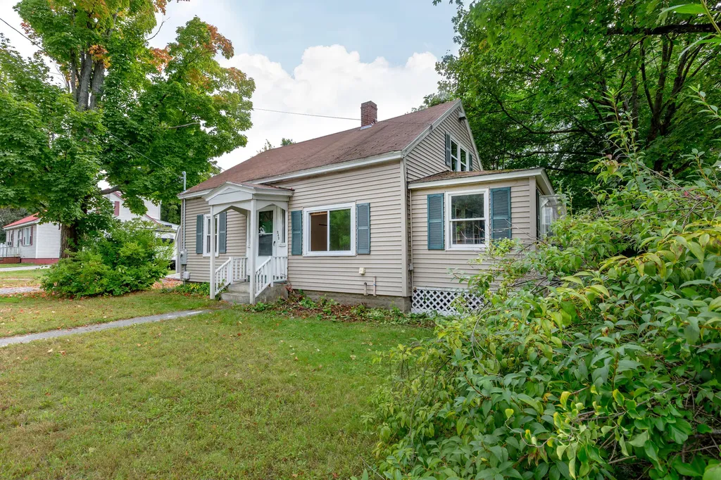 342 Minot Avenue Auburn ME 04210