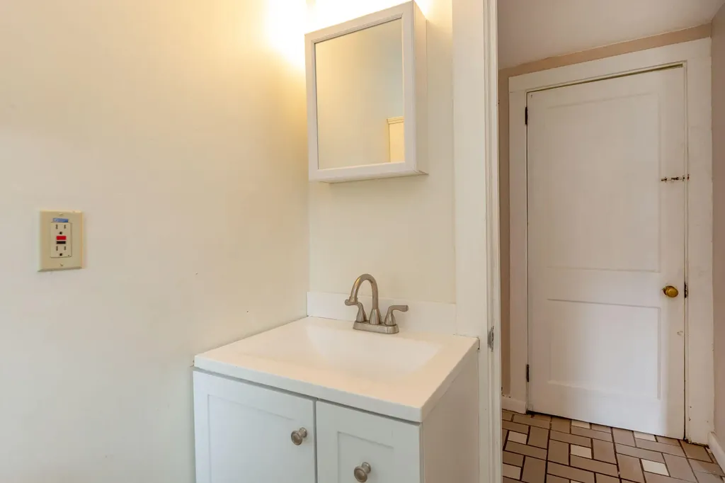 342 Minot Avenue Auburn ME 04210