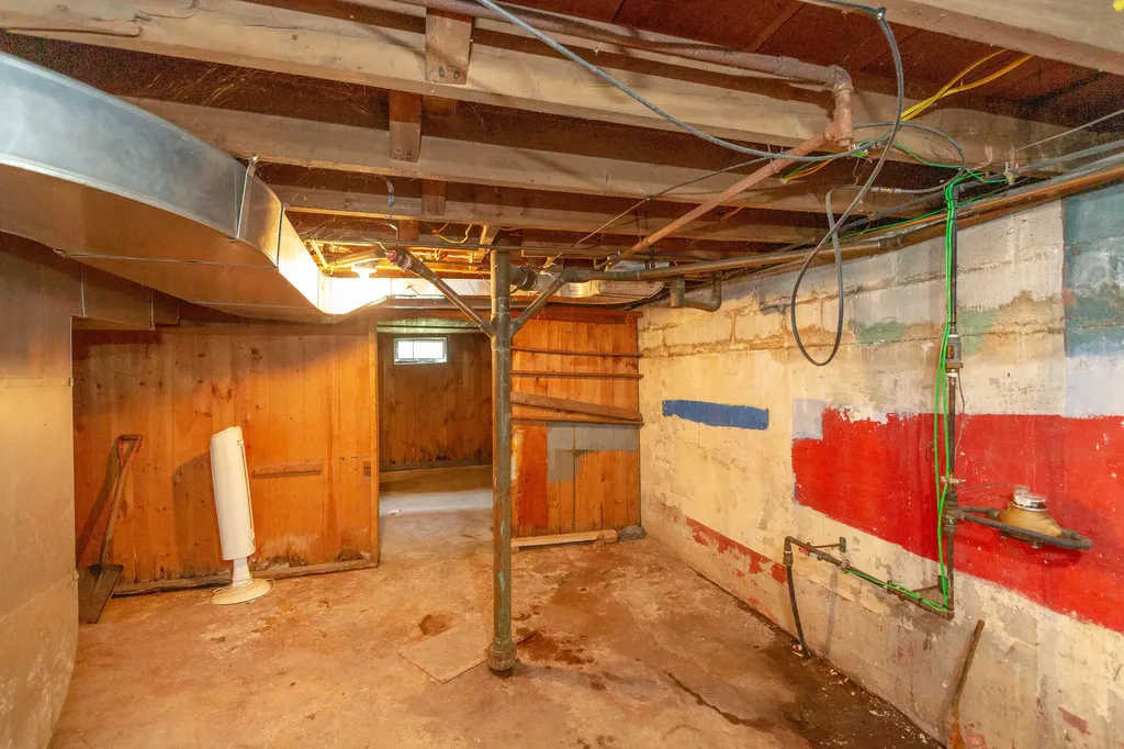342 Minot Avenue Auburn ME 04210