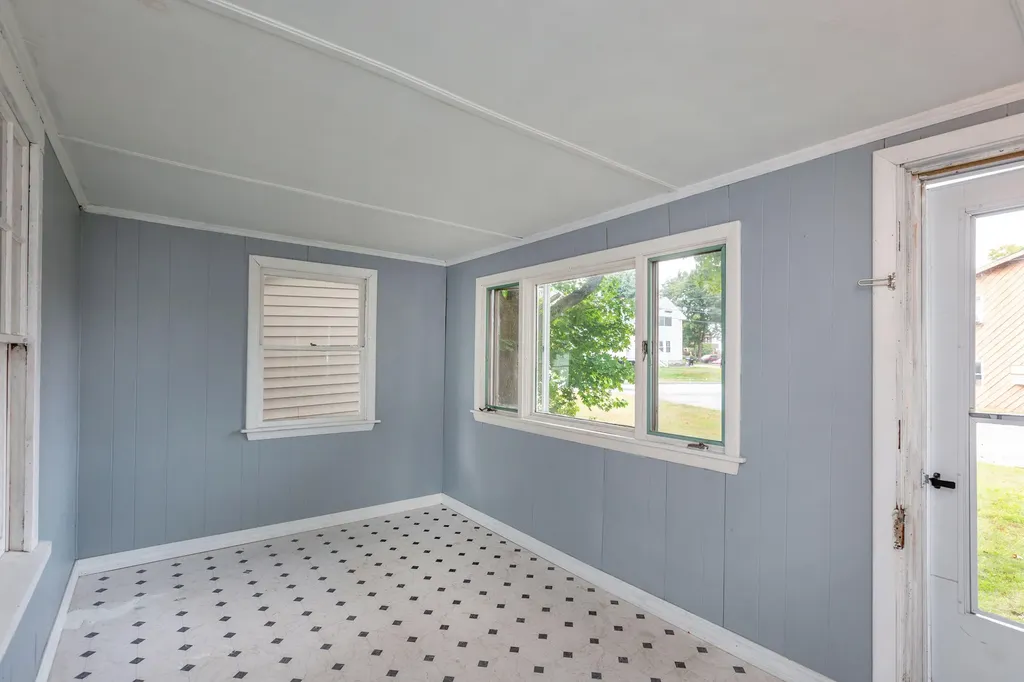 342 Minot Avenue Auburn ME 04210