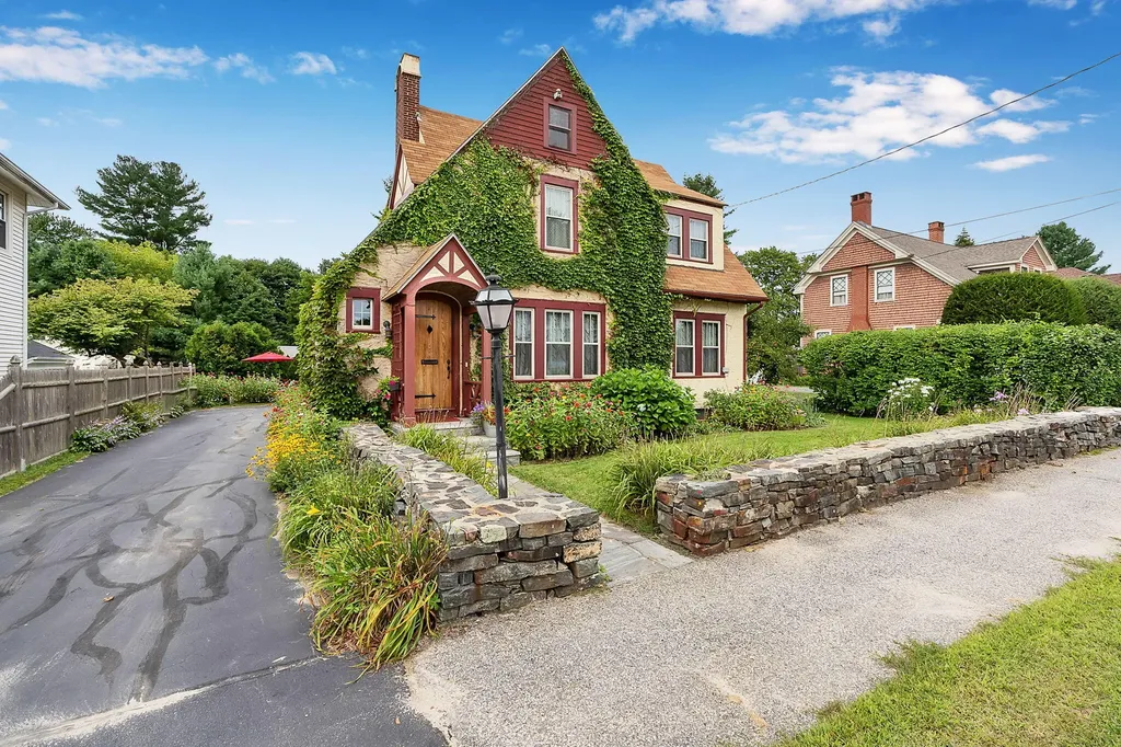 41 Monroe Avenue Westbrook ME 04092