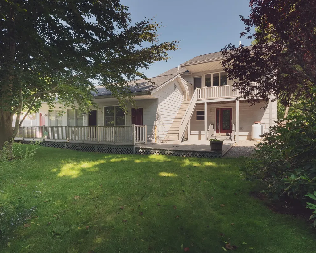 15 Bourne Avenue Wells ME 04090
