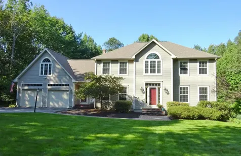 51 Surrey Lane Hampden ME 04444
